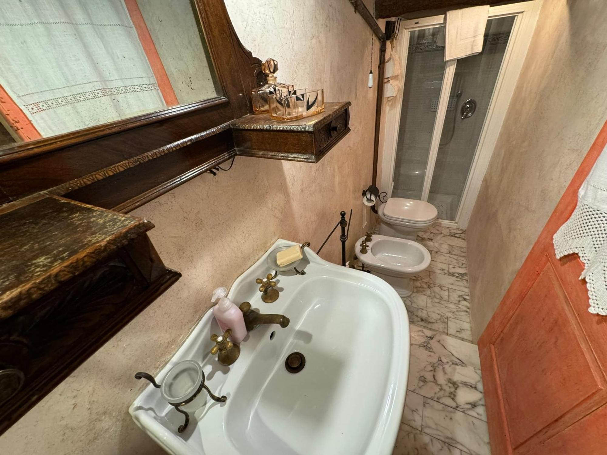Casa Giulia, Il Gioiello Del Borgo Certaldo Exterior foto